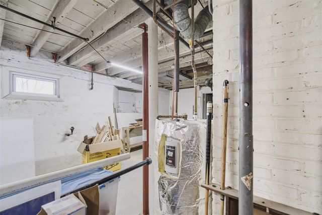 304 1st Avenue, Manistee, MI 49660