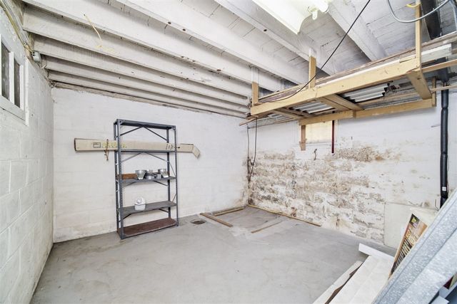 304 1st Avenue, Manistee, MI 49660