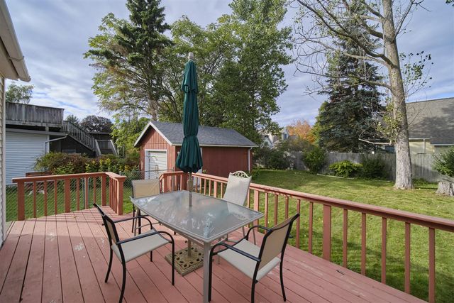 304 1st Avenue, Manistee, MI 49660