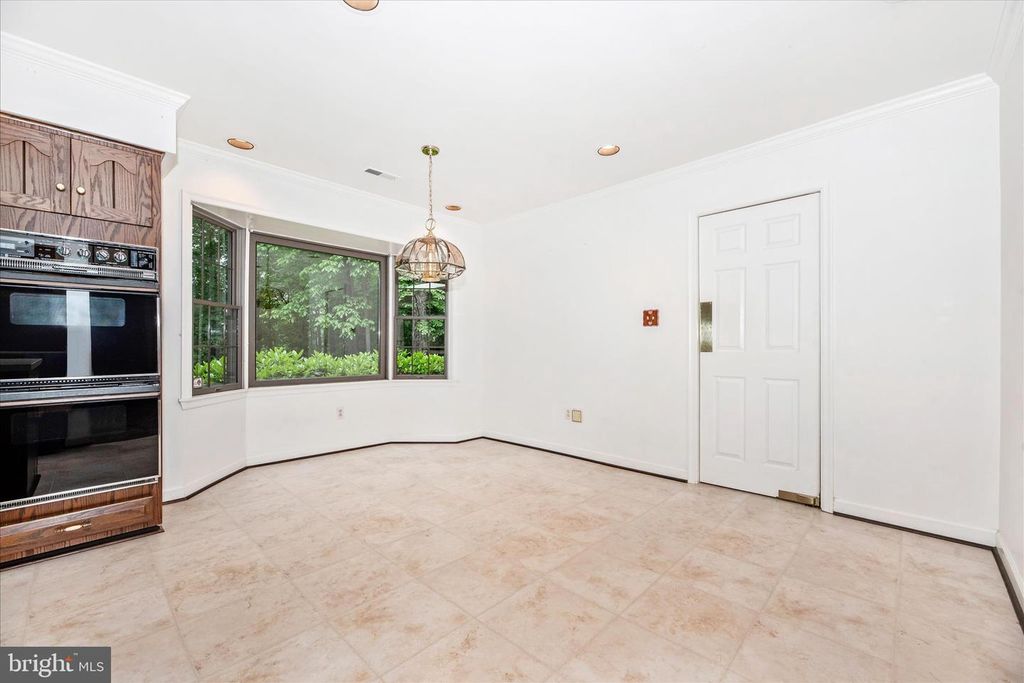 Image 12 of property listing at 2221 GOLD MINE RD, Brookeville, MD 20833