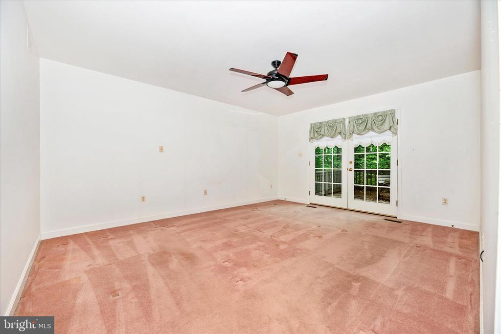 Image 27 of property listing at 2221 GOLD MINE RD, Brookeville, MD 20833