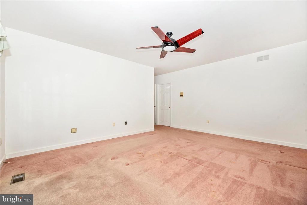 Image 29 of property listing at 2221 GOLD MINE RD, Brookeville, MD 20833