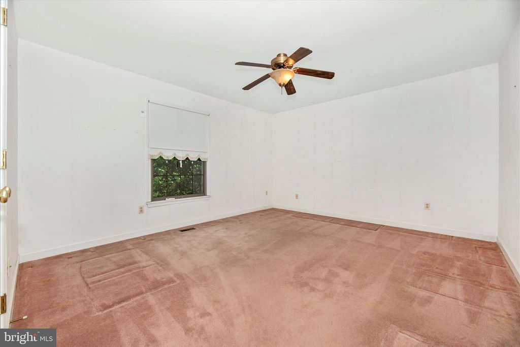 Image 36 of property listing at 2221 GOLD MINE RD, Brookeville, MD 20833