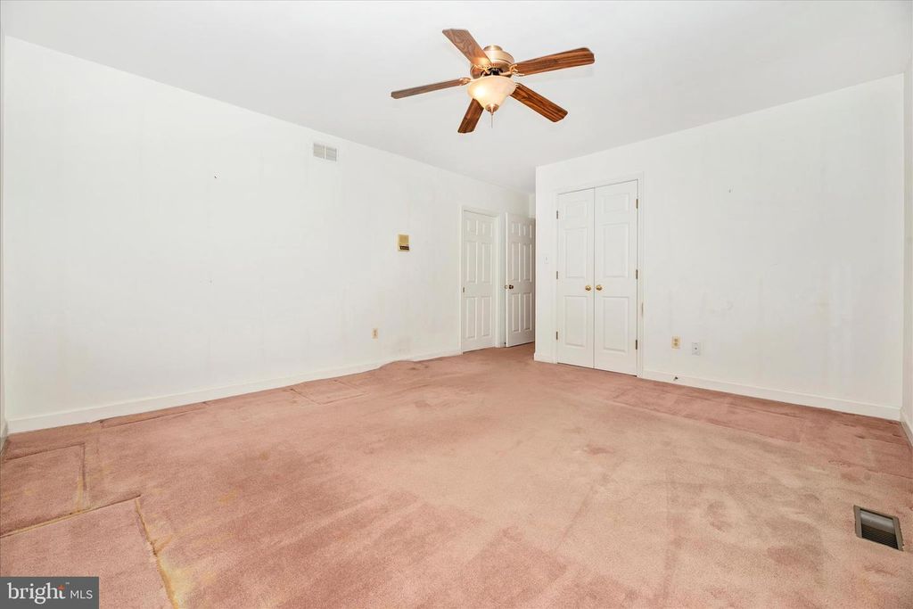 Image 37 of property listing at 2221 GOLD MINE RD, Brookeville, MD 20833