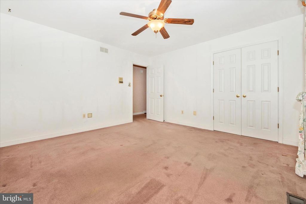 Image 39 of property listing at 2221 GOLD MINE RD, Brookeville, MD 20833
