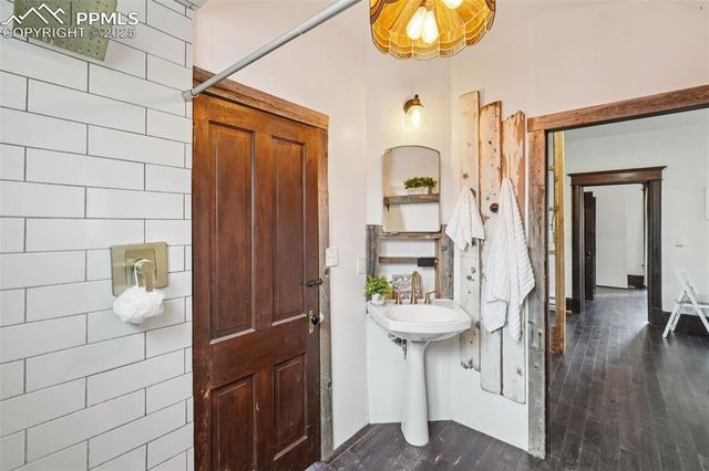 708 Cooper Avenue, Colorado Springs, CO 80905