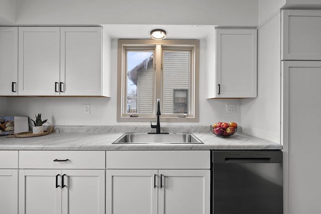 993 CHRISTIANA STREET, Green Bay, WI 54303