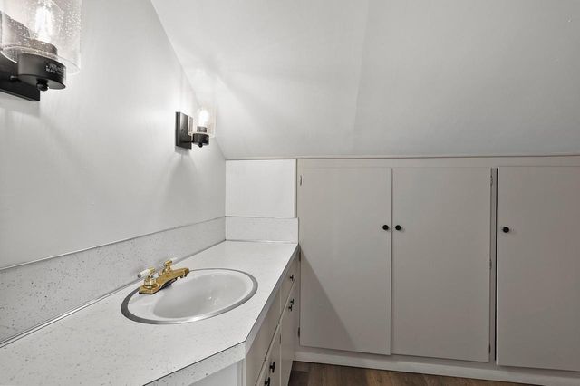 993 CHRISTIANA STREET, Green Bay, WI 54303