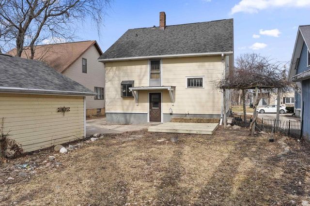 993 CHRISTIANA STREET, Green Bay, WI 54303