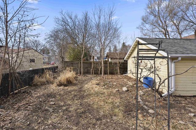 993 CHRISTIANA STREET, Green Bay, WI 54303