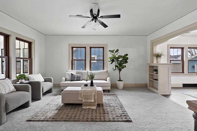 993 CHRISTIANA STREET, Green Bay, WI 54303