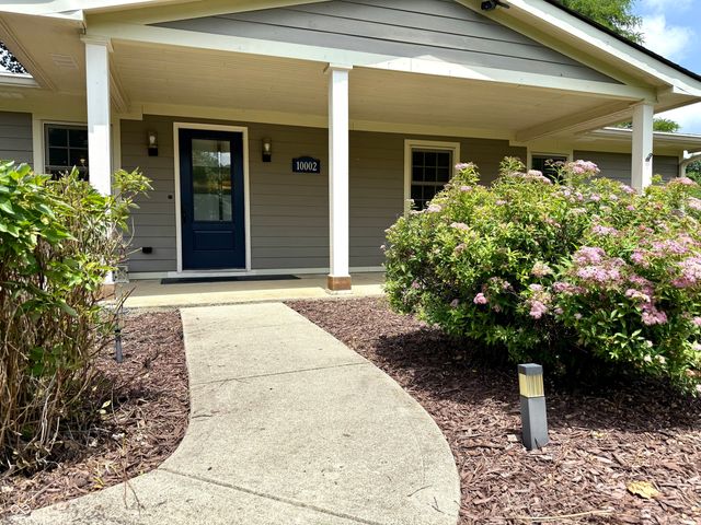 10002 Sumac Lane, Indianapolis, IN 46236
