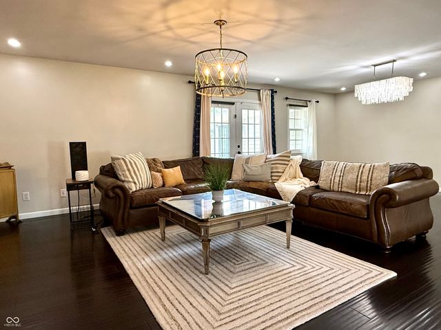 10002 Sumac Lane, Indianapolis, IN 46236