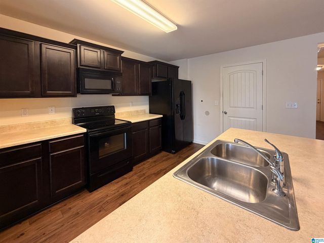 2039 KERRY CIRCLE, Calera, AL 35040