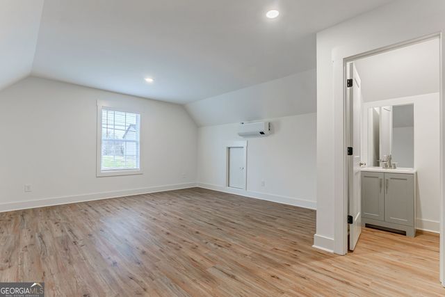 552 Clayton Street, Commerce, GA 30529