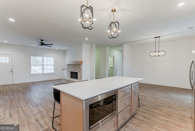 552 Clayton Street, Commerce, GA 30529