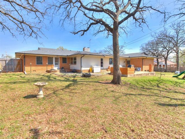 1510 N union Avenue, Shawnee, OK 74804