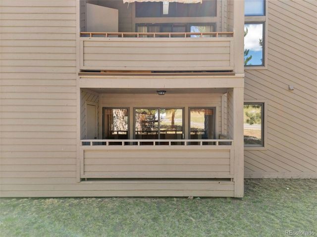 23617 Genesee Village Rd A, Golden, CO 80401