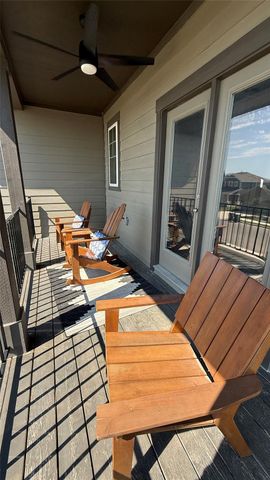 204 Travis LN, Liberty Hill, TX 78642