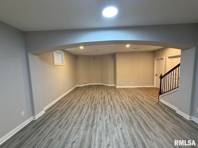 3519 W OAK CREEK Court, Dunlap, IL 61525