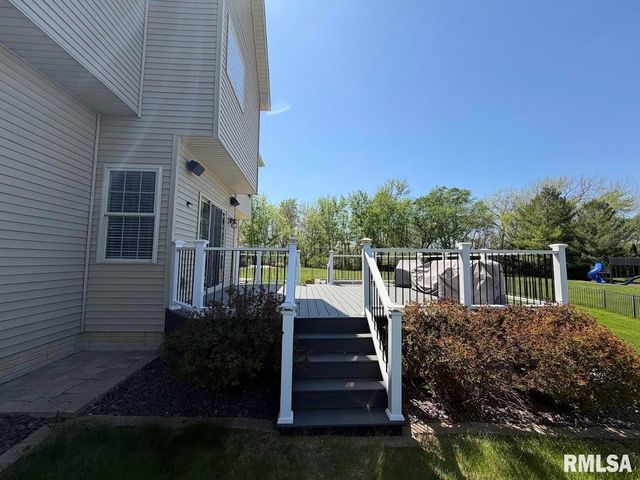 3519 W OAK CREEK Court, Dunlap, IL 61525