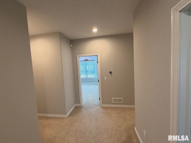 3519 W OAK CREEK Court, Dunlap, IL 61525