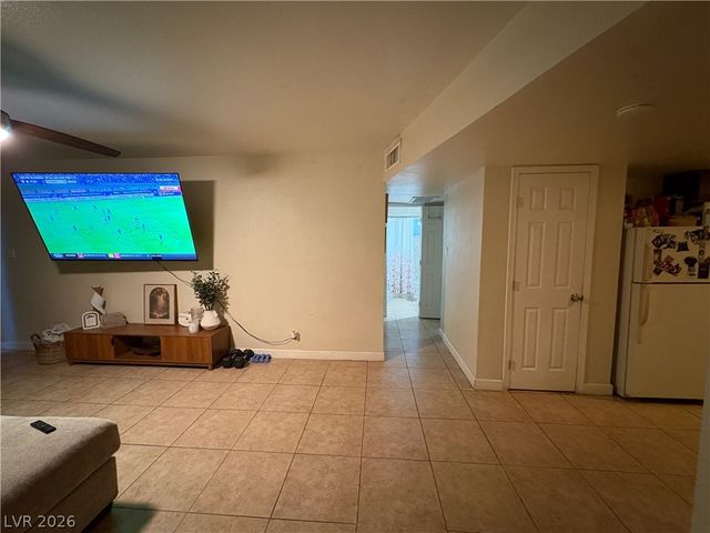 917 Ute Lane, Las Vegas, NV 89110