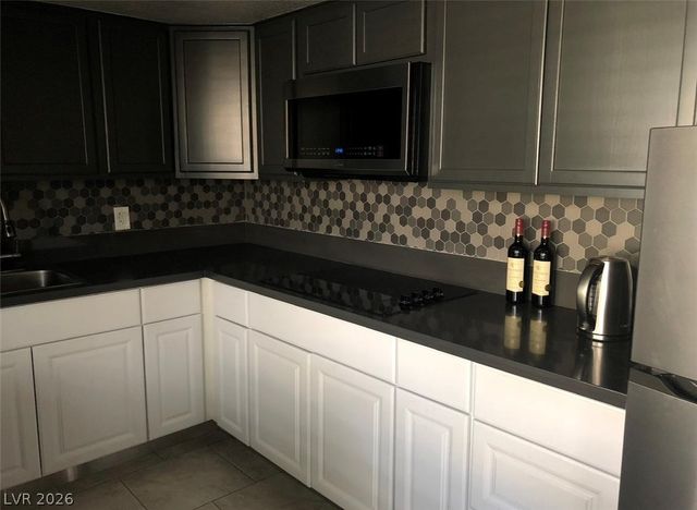 917 Ute Lane, Las Vegas, NV 89110
