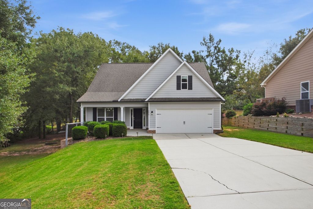 2878 Oak Springs Drive, Statham, GA 30666 — exterior