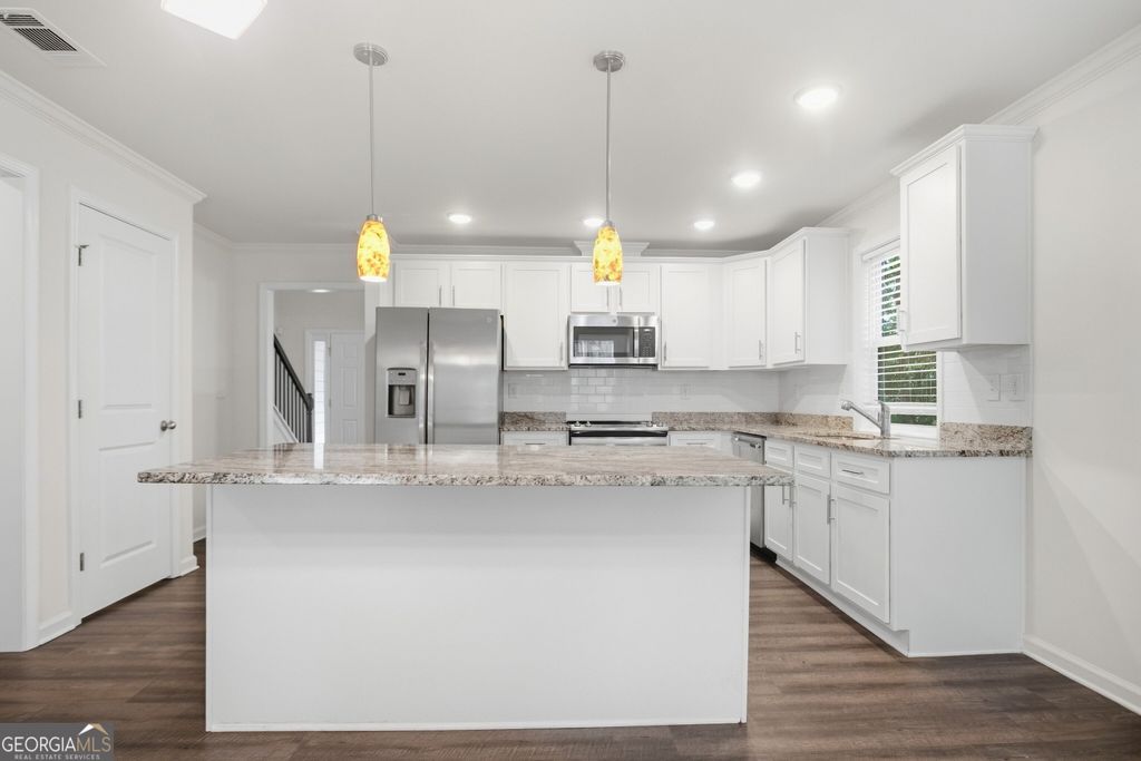 2878 Oak Springs Drive, Statham, GA 30666 — photo 3