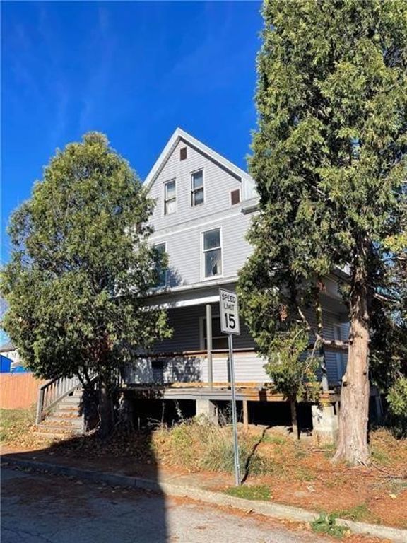 306 Virginia Ave, City Of But Sw, PA 16001