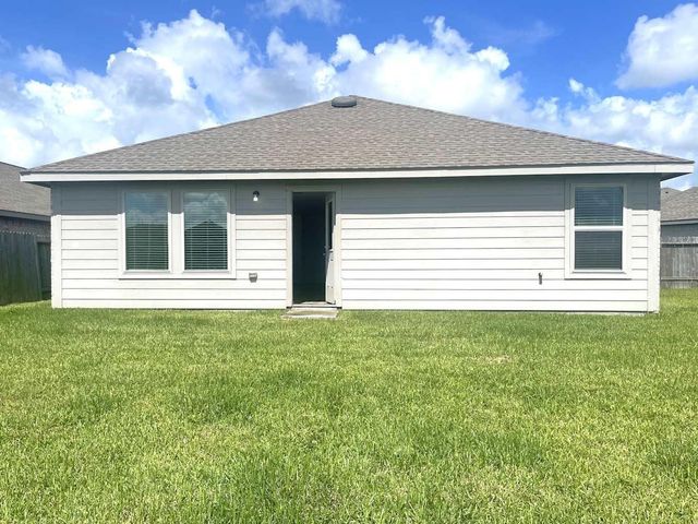 405 Maple Bend Lane, Galveston, TX 77568
