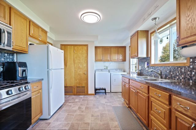 920 W Vassar Road, Blumfield Twp, MI 48757