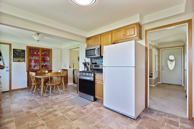 920 W Vassar Road, Blumfield Twp, MI 48757