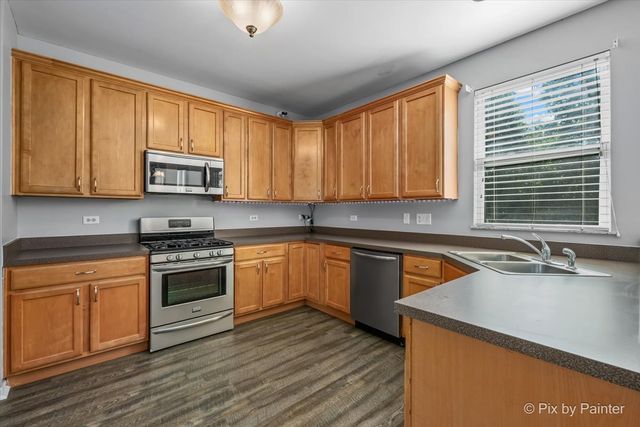 2762 CRANSTON Circle, Yorkville, IL 60560