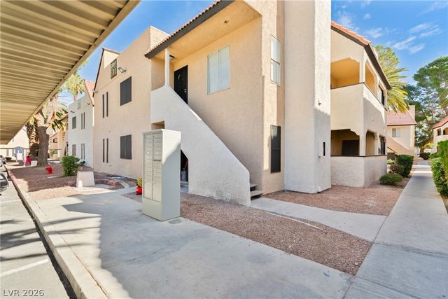 5064 Spencer Street C, Las Vegas, NV 89119