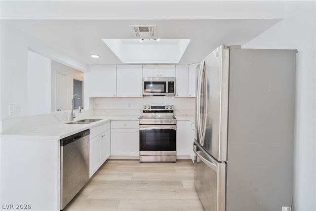 5064 Spencer Street C, Las Vegas, NV 89119