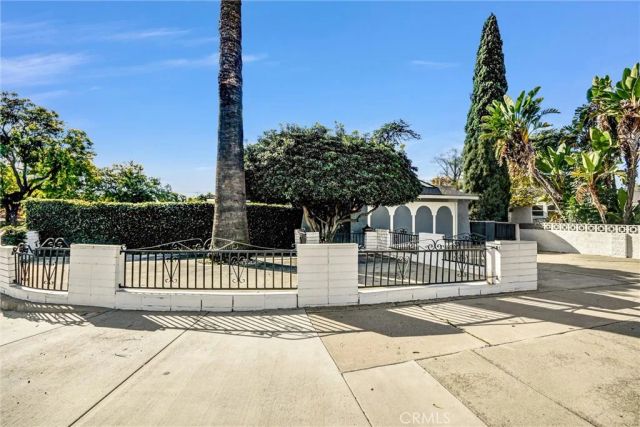 728 Richbrook, Claremont, CA 91711