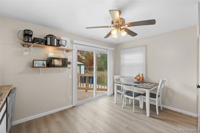 31752 Glen Street, Westland, MI 48186