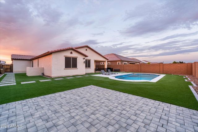 12819 W MCLELLAN Road, Glendale, AZ 85307