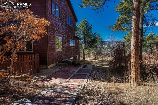 1680 Oakwood Drive, Monument, CO 80132