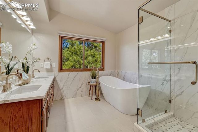 1680 Oakwood Drive, Monument, CO 80132