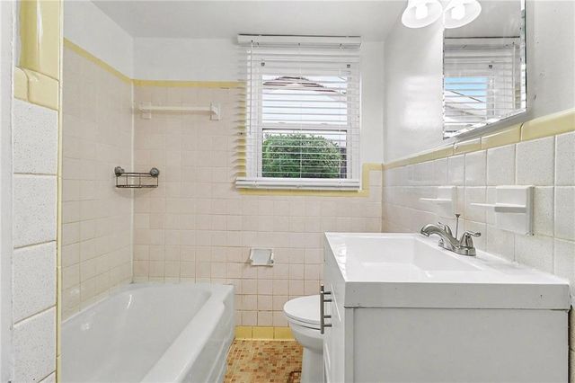 6250 Graceland Circle, Morrow, GA 30260