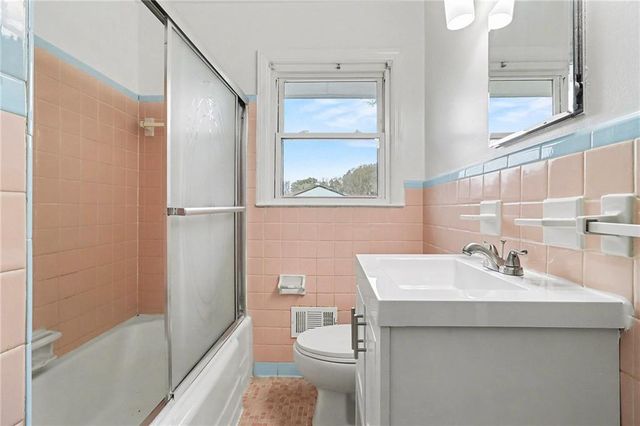 6250 Graceland Circle, Morrow, GA 30260