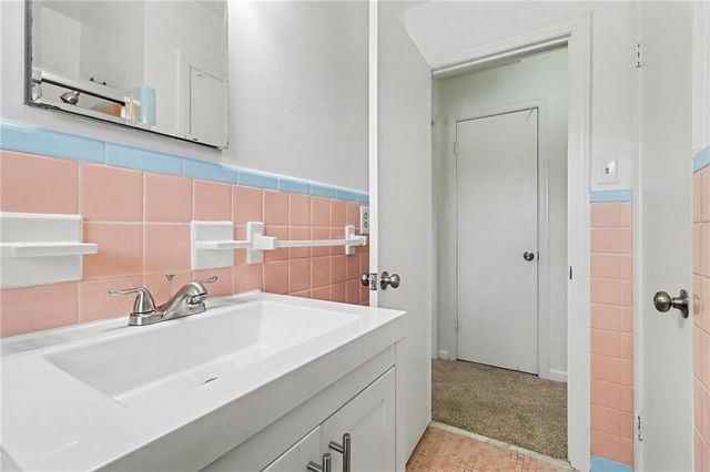 6250 Graceland Circle, Morrow, GA 30260