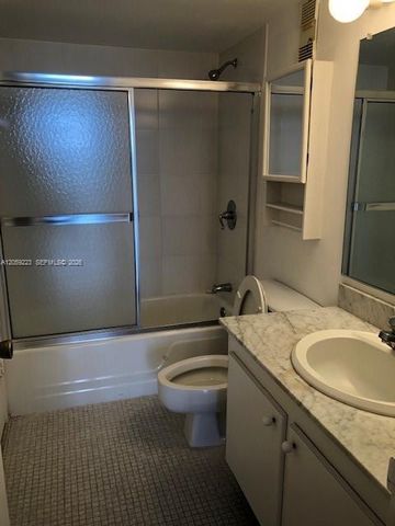 1200 NE Miami Gardens Drive 702W, Miami, FL 33179