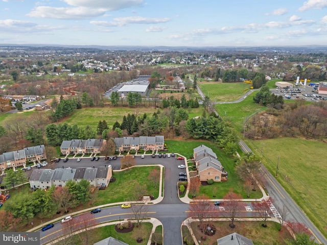 463 FRANKLIN CT, Trappe, PA 19426
