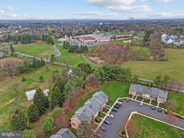 463 FRANKLIN CT, Trappe, PA 19426