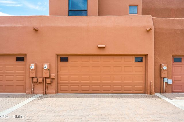 4326 Nambe Court, Las Cruces, NM 88011
