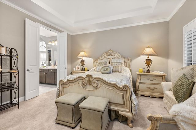 11 Greens Edge Drive, Houston, TX 77339